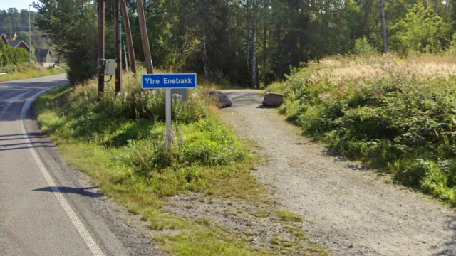 ytre_enabakk_skilt1